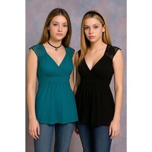 L.E.I. Lot Of 2 Crochet Babydoll Tunic Tops Size S Teal Black Boho Festival Y2K